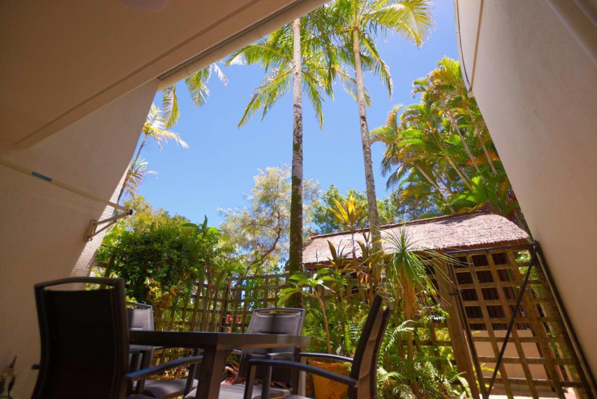 Raintrees Moffat Beach Калаундра Екстер'єр фото