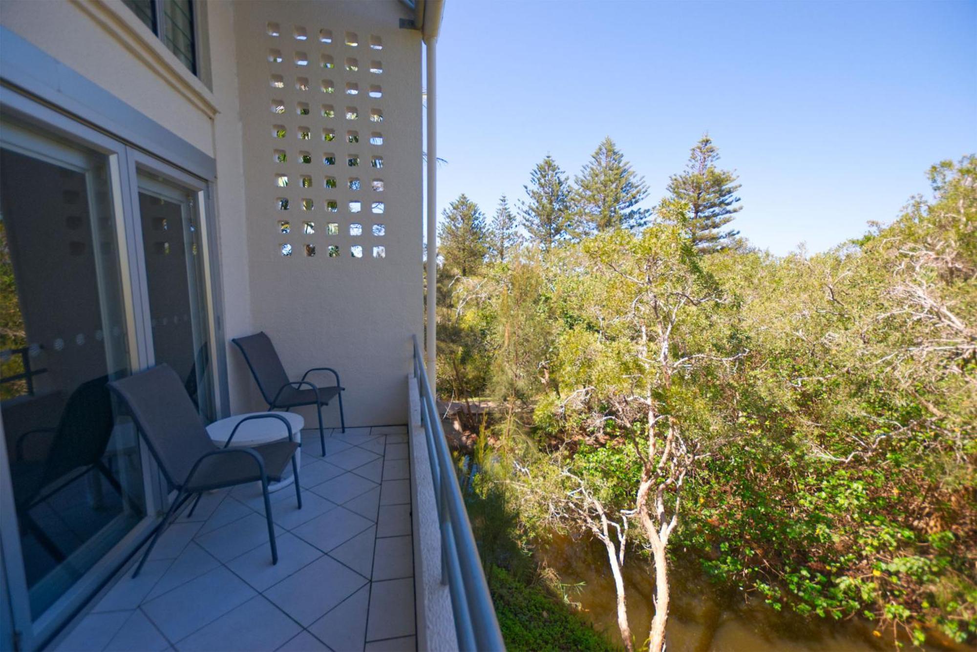 Raintrees Moffat Beach Калаундра Екстер'єр фото