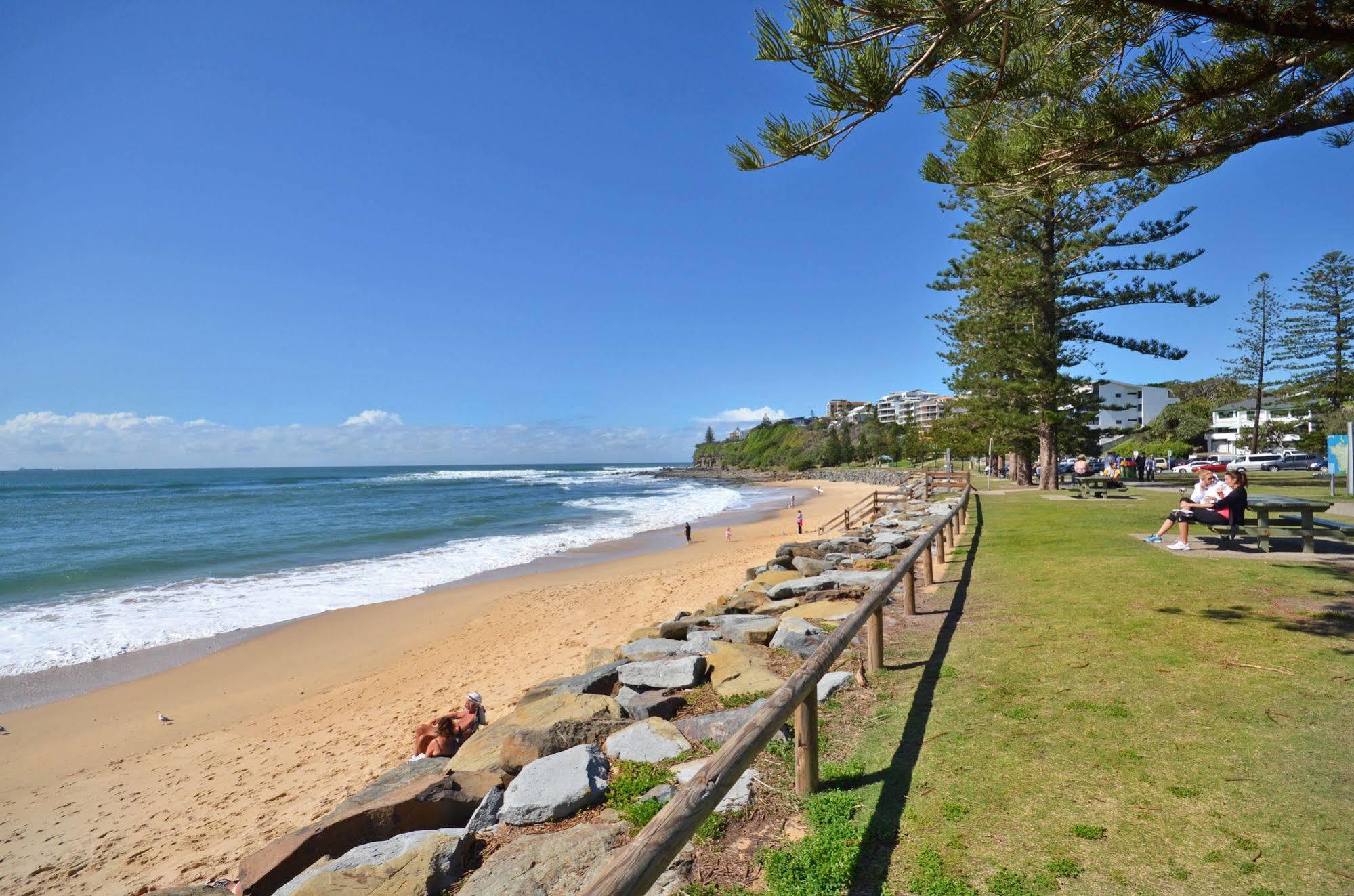Raintrees Moffat Beach Калаундра Екстер'єр фото